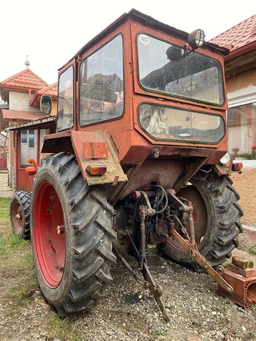 Vand tractor UTB 650