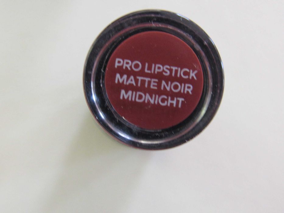 Червило REVOLUTION, ново, цветове