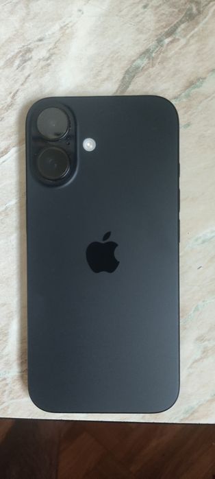 iPhone 16 256гб акб 100%