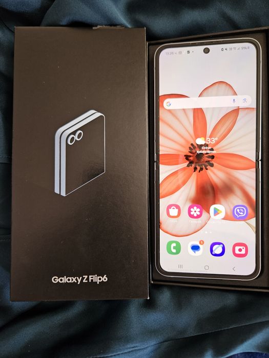 Смартфон Samsung Galaxy Z Flip6, 12GB RAM, 256GB, 5G, Blue