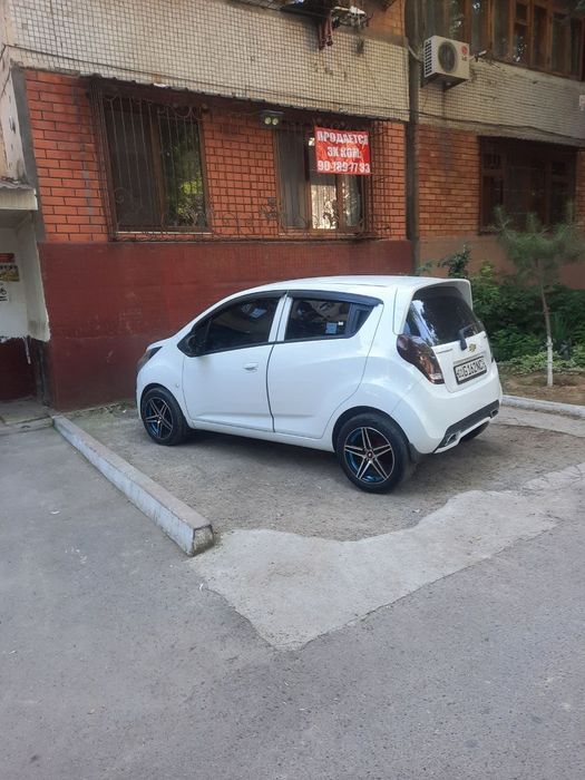 Дом 3 комната чиланзар 19 кв этаж 1