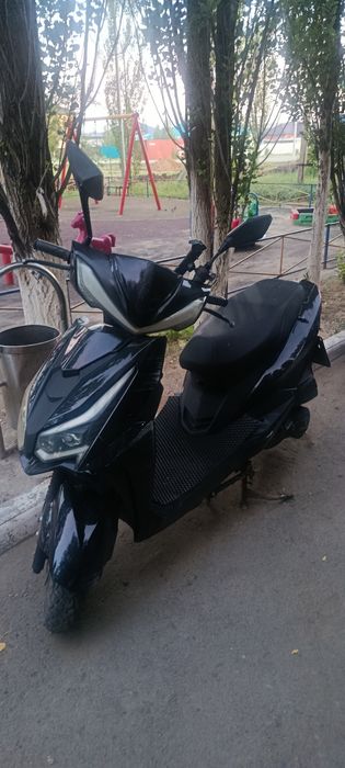 Скутер М10 номад