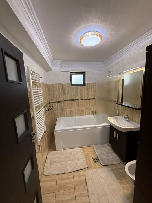 Apartament de inchiriat