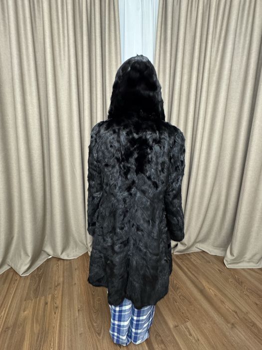 Продаю норковую шубу