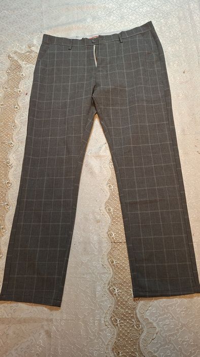 Продам мужской брюки новый