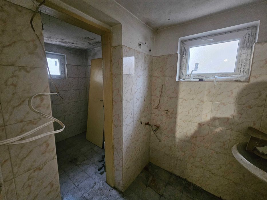 Продава се Къща в Полски Тръмбеш - 130 кв.м за 373 €/кв.м - Снимка #12