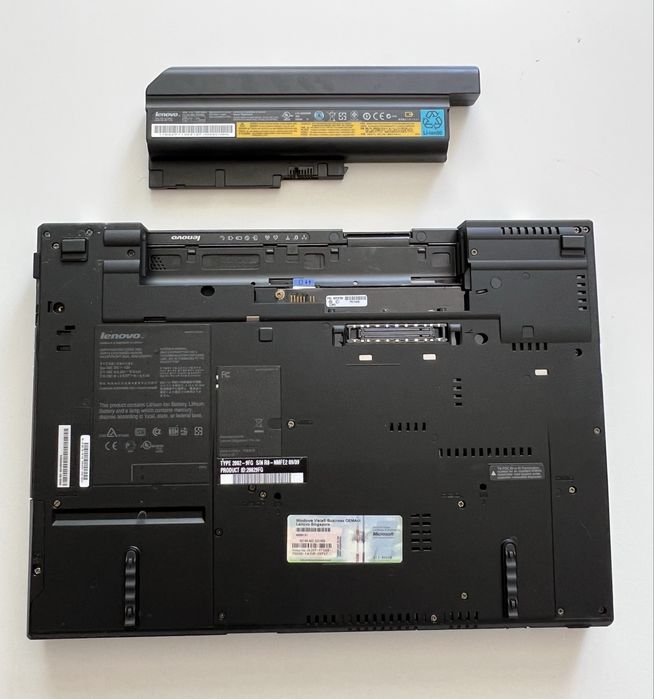 Lenovo ThinkPad T500 (functional, nefolosit, conditie impecabila)