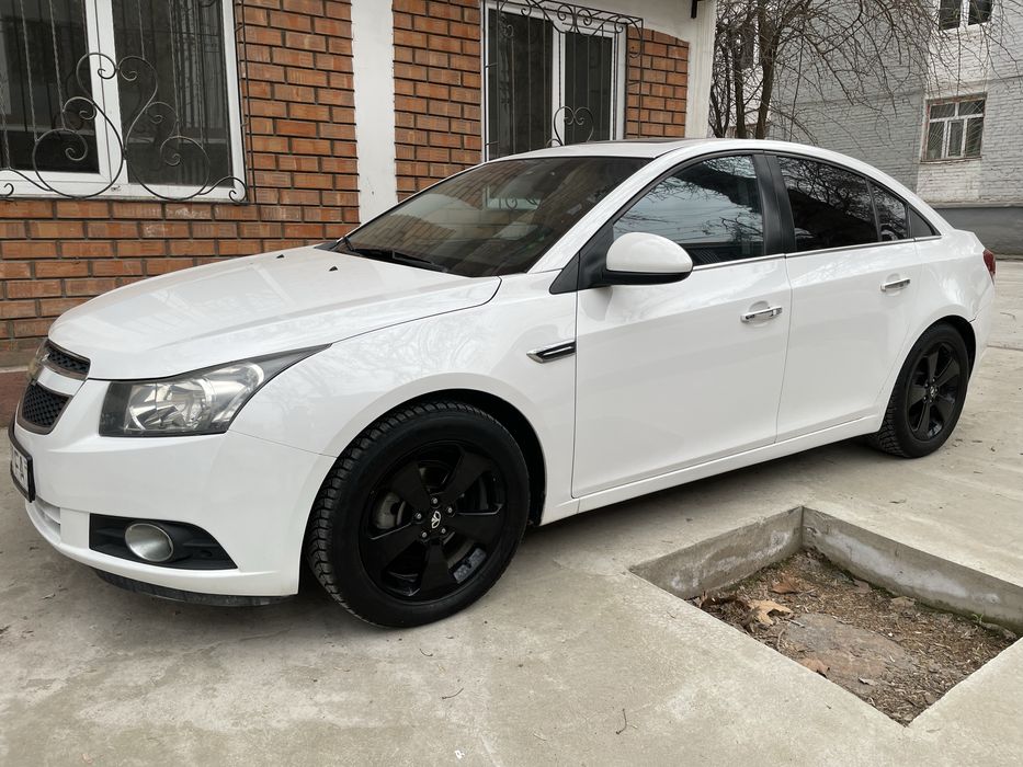 Ласетти круз сотилади 2009 йил мошина прапан 65 тали куйилган