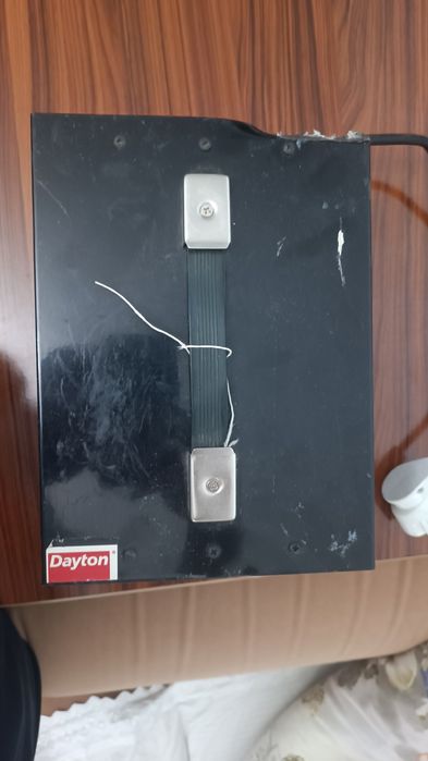 Трансформатор 220В ↔ 110В Dayton DS-3000 (Model 16V988A), 3000W