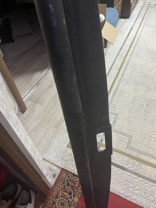 Шторка багажника б3