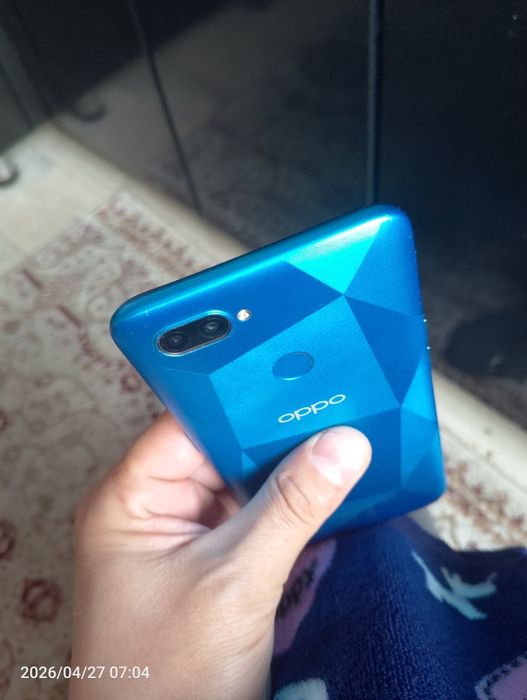 Подам телефон oppo a 12 3/32