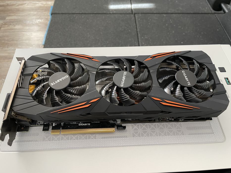 Vand placa video Gigabyte GTX 1070 8GB