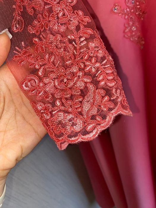 Платье на торжество.