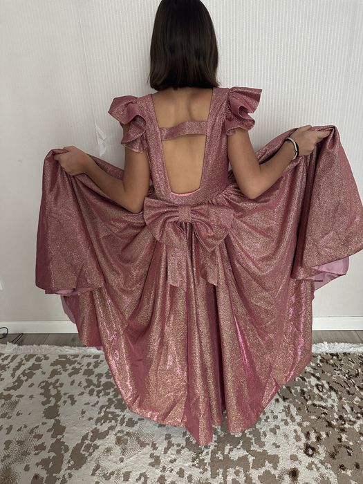 Платье нарядное девочка