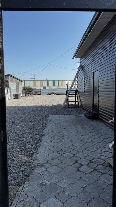 Сдам в аренду пром. базу, центр города!