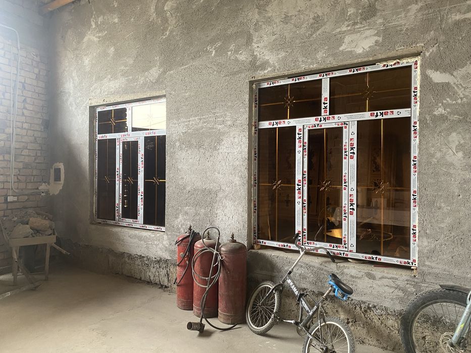 Акфа окна и двери. Kelishilgan holda