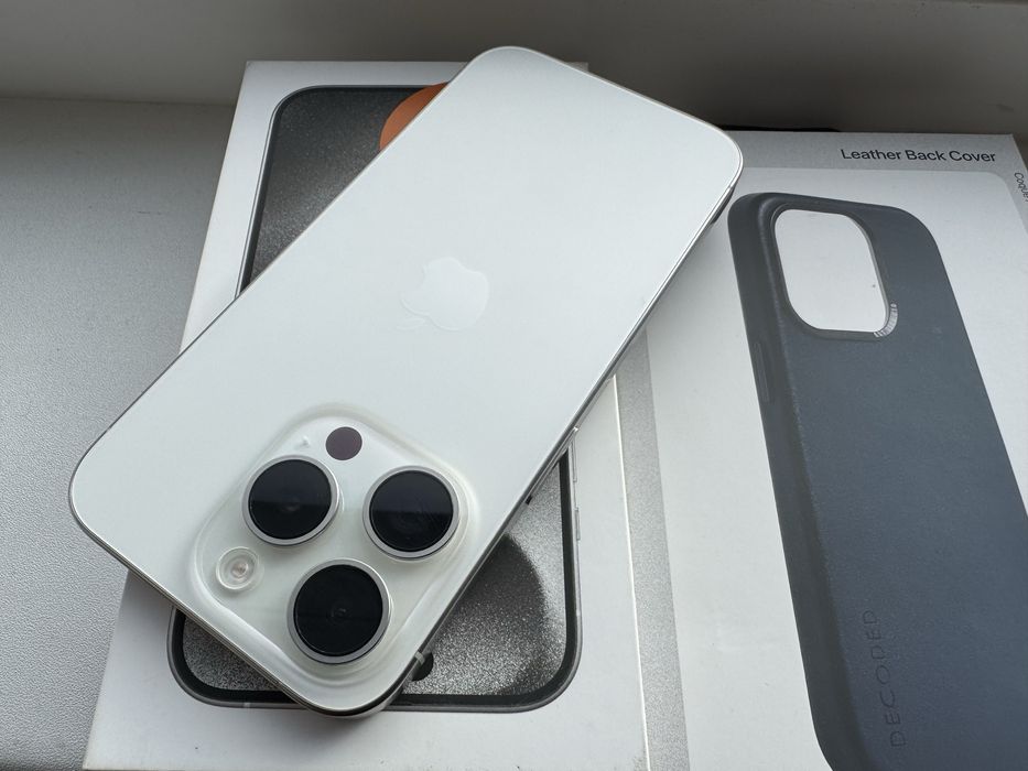 Iphone 15 Pro 256 GB, White Titanium, 91% bateria, Impecabil,Full Box