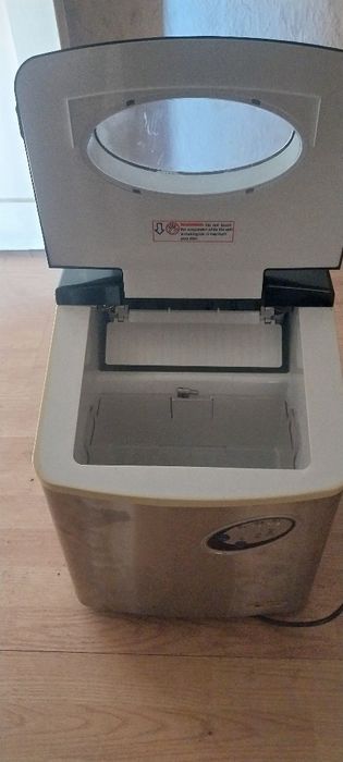 Професионален. Ледогенератор