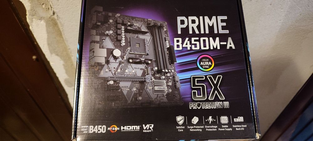 Vand Desktop PC.
