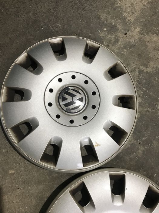 Set capace pentru Vw T 5 / Caravelle R 16 .