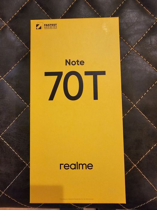 Смартфон НЕРАЗПЕЧАТВАН телефон REALME Note70T 128/4 GOLD
