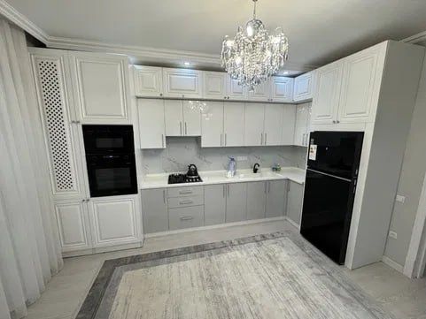 Продаю квартиру 3/1/2 в Сирдарье ор-р Камаристан базар срочно!