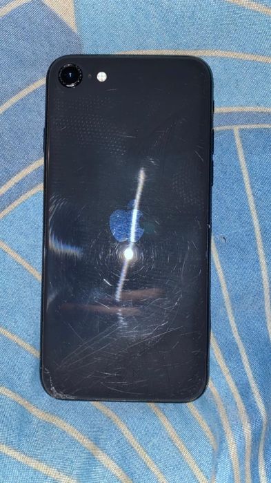 Iphone se2020 года