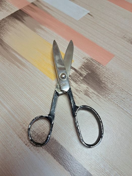 Стара шивашка ножица made in Korea