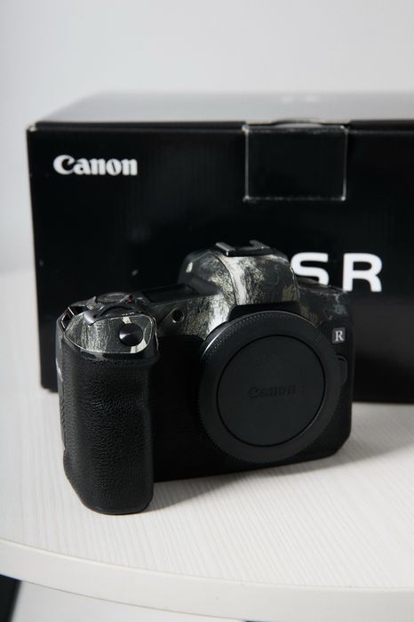 Canon EOS R Body