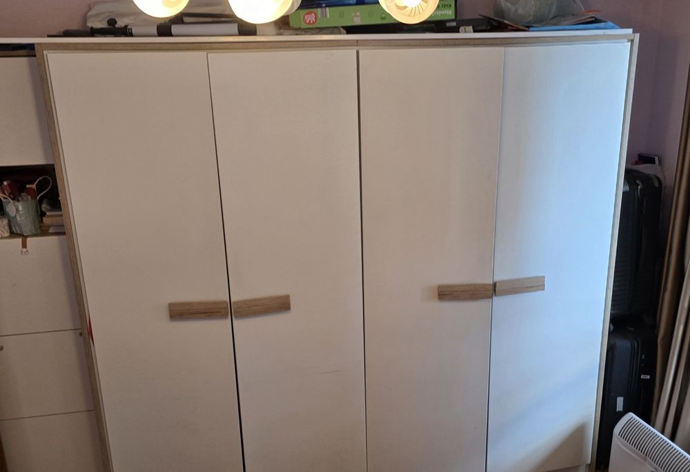 Немски 4 крилен гардероб