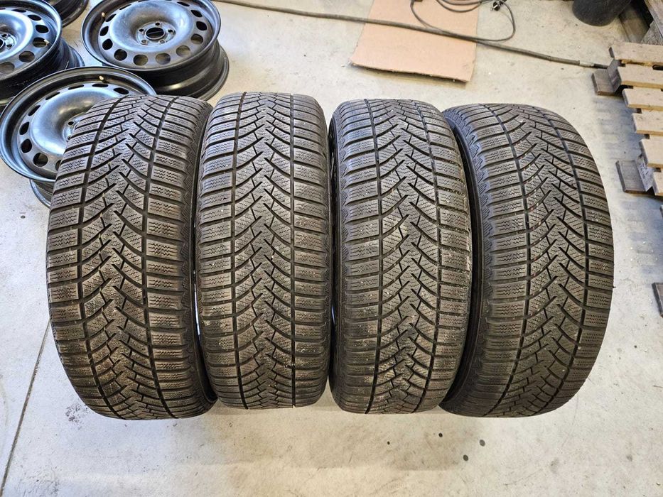 4 Anvelope IARNA 205.55.16 'Semperit' ; stare foarte buna