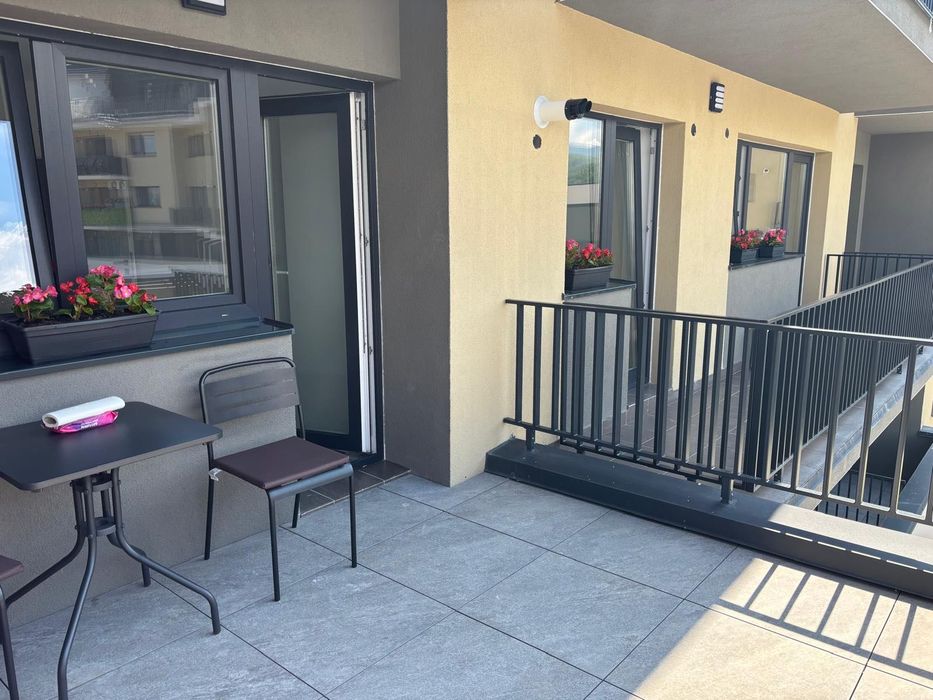 Vând apartament 2 camere Râșnov - Brașov