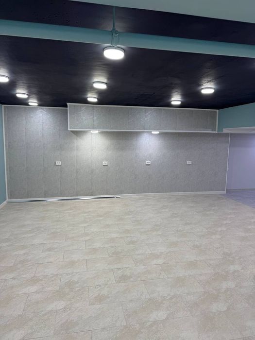 Коратош чорсу 255 Кв метр нежилой под офис