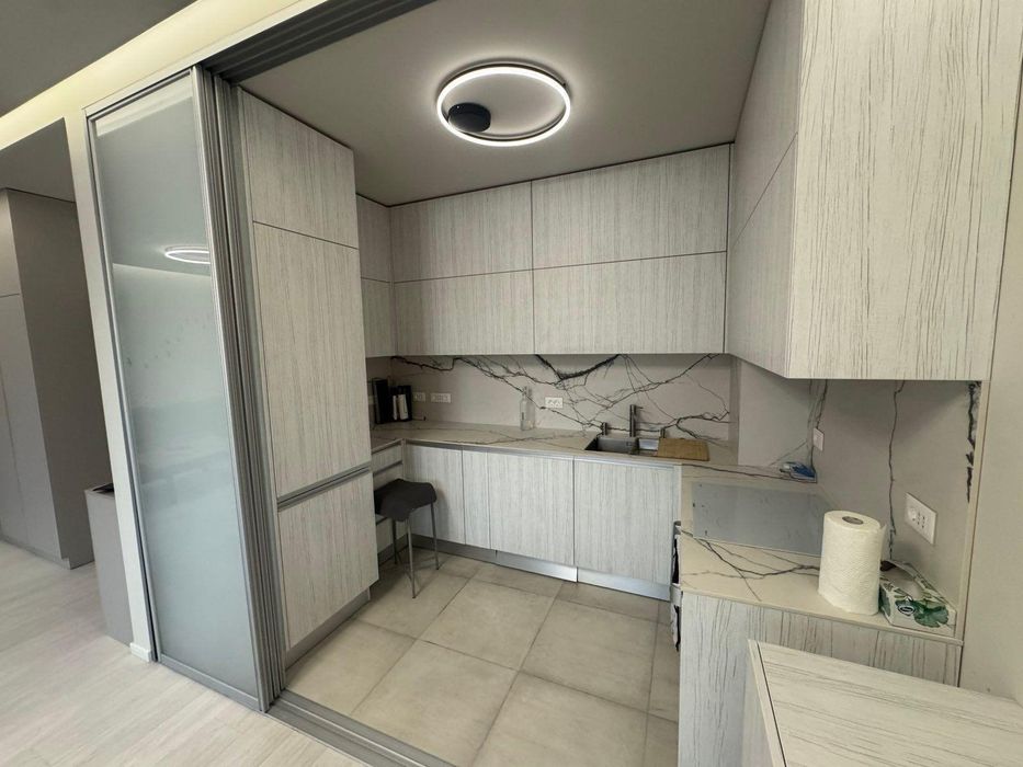 Тристаен апартамент под наем в ж.к. Лозенец, 2212756