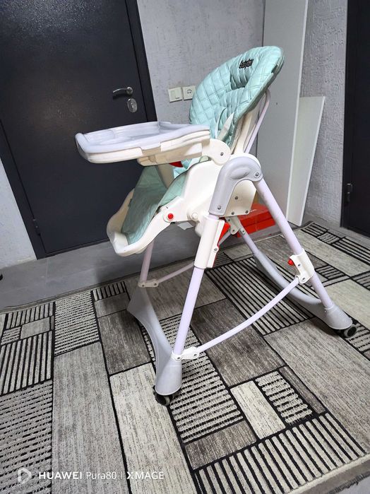 Продам детский столик