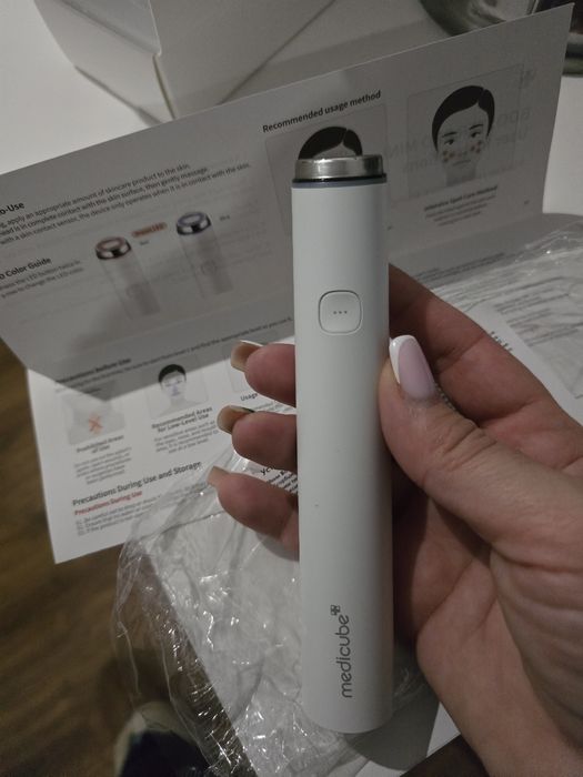 MediCube Age-R Booster Pro Mini White