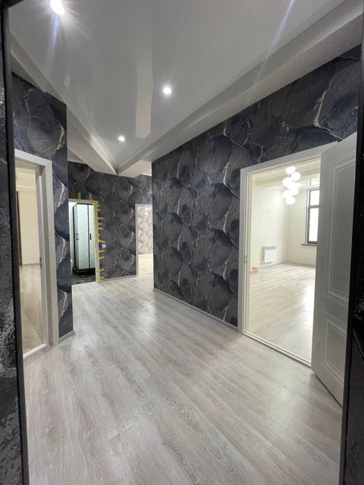 Продаю свою  новостройку Юнусобаде