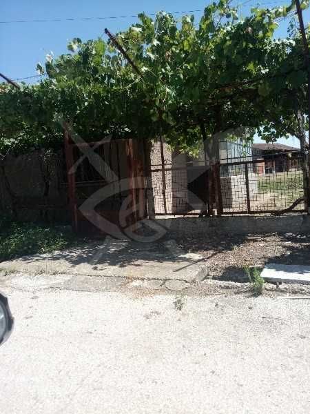 Продава се Къща в с. Козаново, Област Пловдив - 60 кв.м за 1250 €/кв.м - Снимка #1