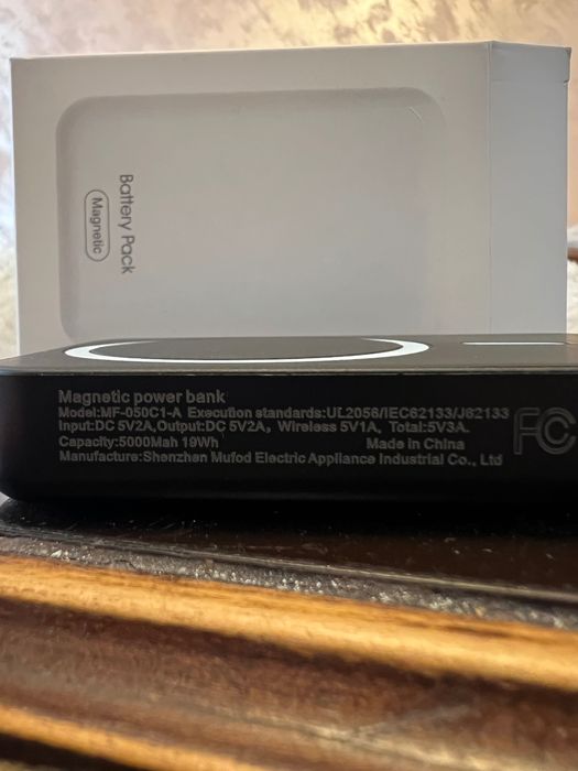 Battery pack magnetic зарядна батерия iphone
