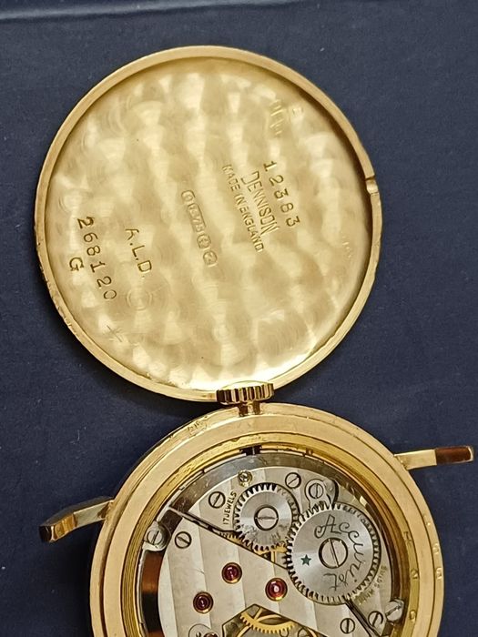 Ceas Accurist aur 9k servisat