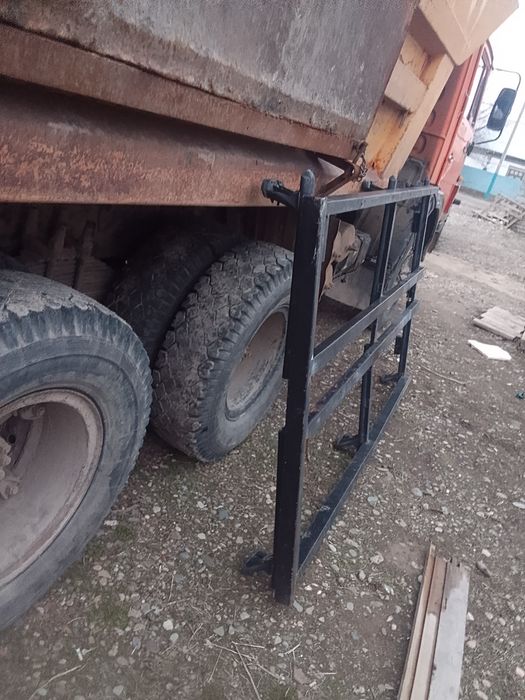 Багажник на авто