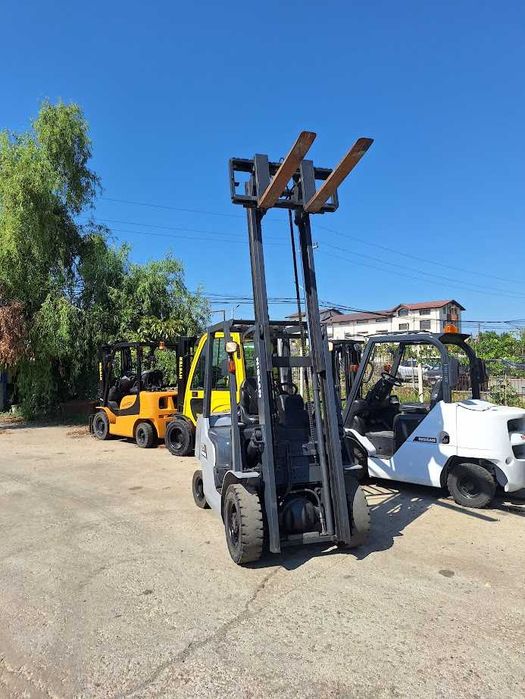 motostivuitor diesel 3 tone la 3 metri Nissan Unicarriers an fab 2020 in rate