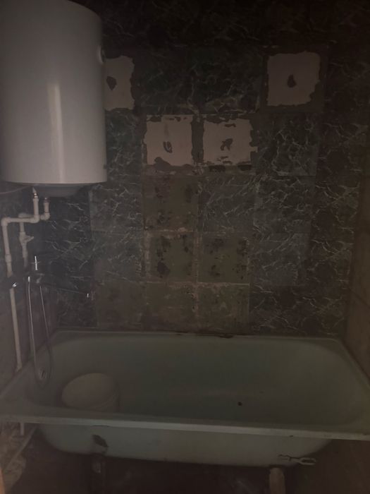 Продам трехкомнатную квартиру