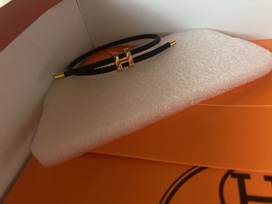 Гривна Cartier trinity / love, Hermes, Chanel