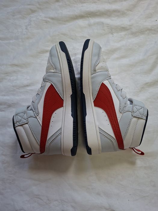 Adidași Puma nr. 31
