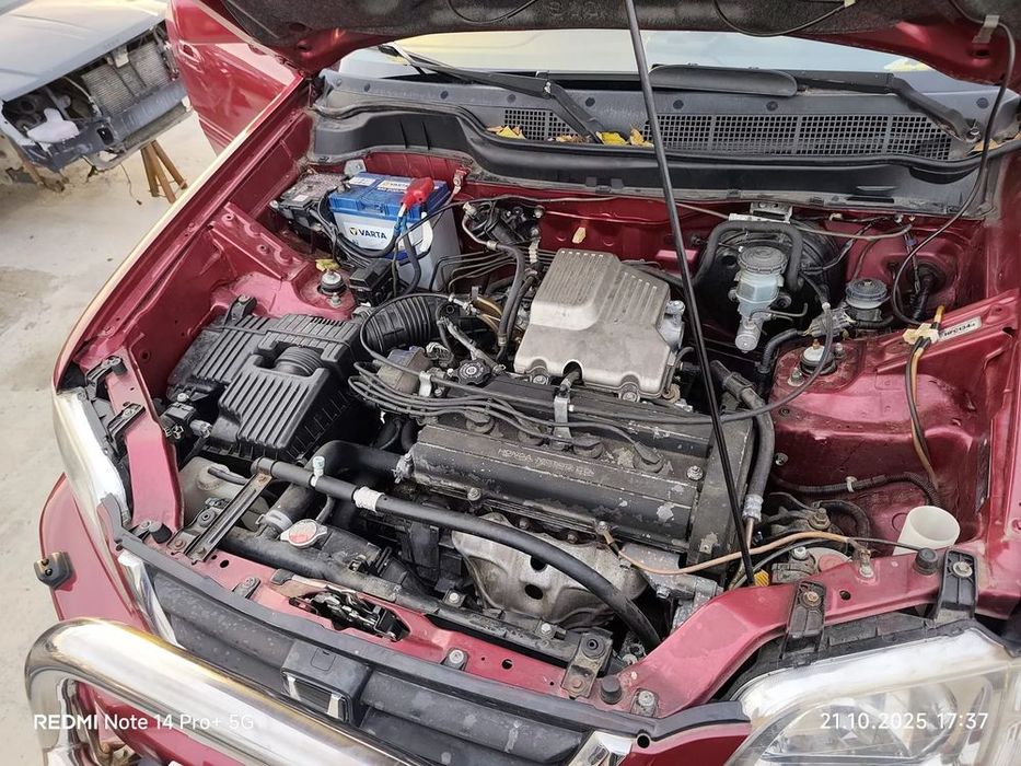 Dezmembrez Honda crv1 2.0b