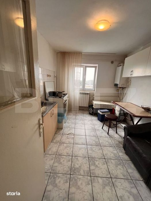 Apartament 3 camere, decomandat, zona George Enescu