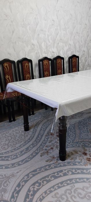 Стол и стулья комплект