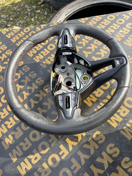 Волан Хюндаи И30/Hyundai I30