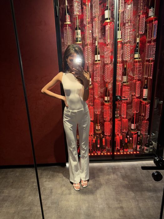 брюки элегантные и боди белый